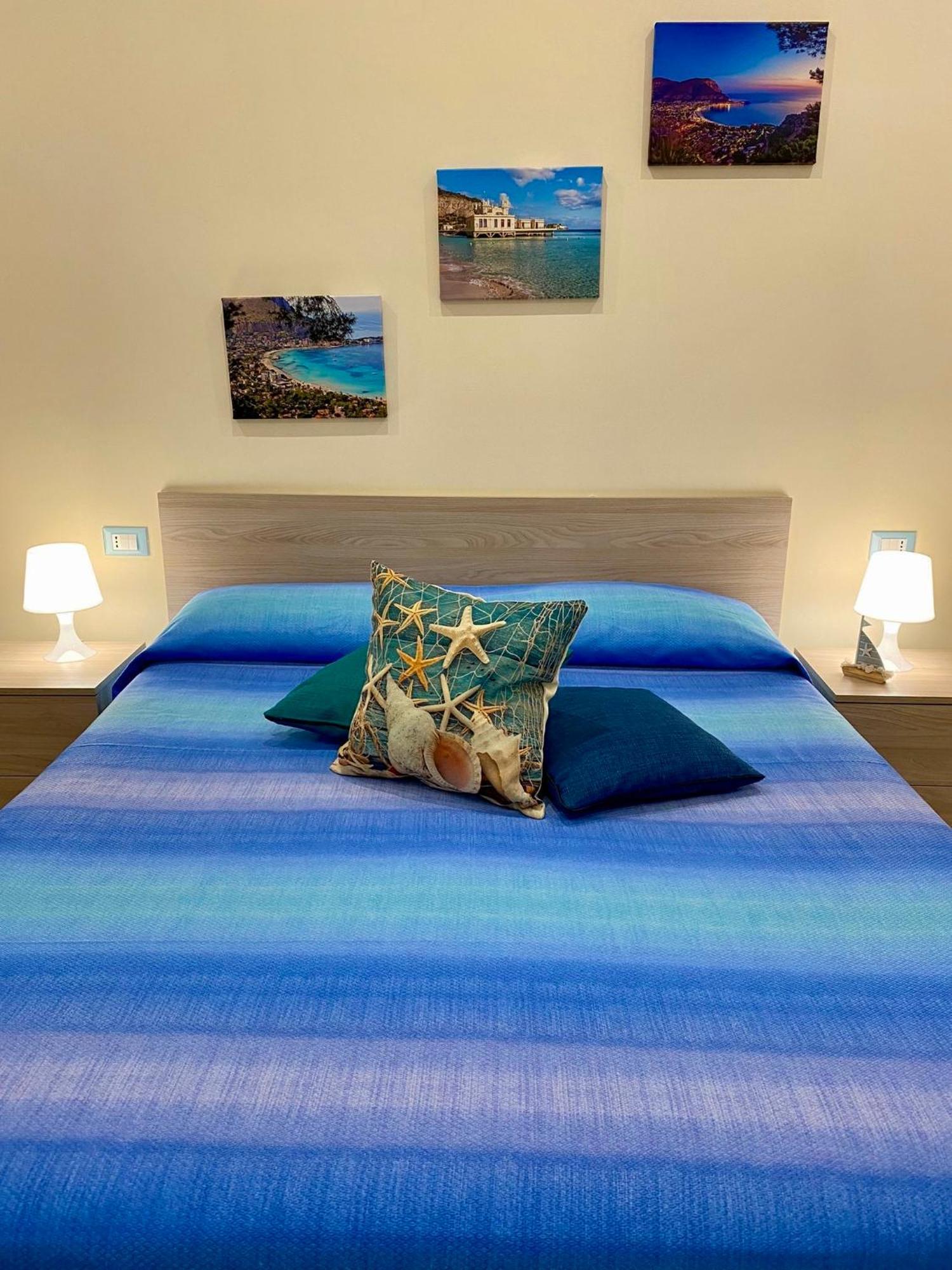 D'Aragona Guest House Палермо Стая снимка